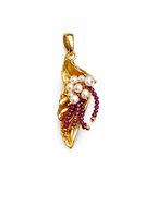 Charm Idee Preziose dal 1987 Woman in Yellow Gold Perla IP.CHK18G/122